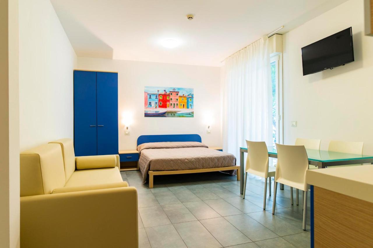 Burano Aparthotel *